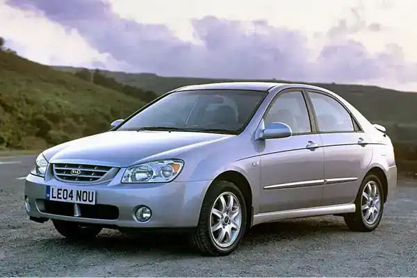 Descargar Manual de Propietario KIA Cerato 2006 en Español PDF Gratis