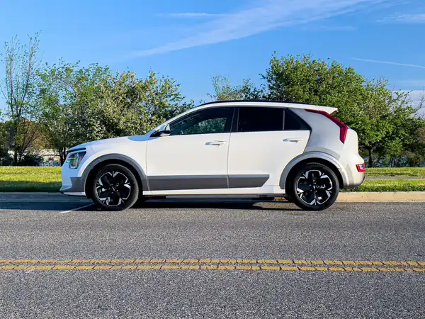 Descargar Manual de Propietario KIA Niro Ev 2023