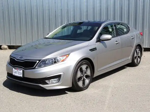 Descargar Manual de Propietario KIA Optima Hibrido 2011