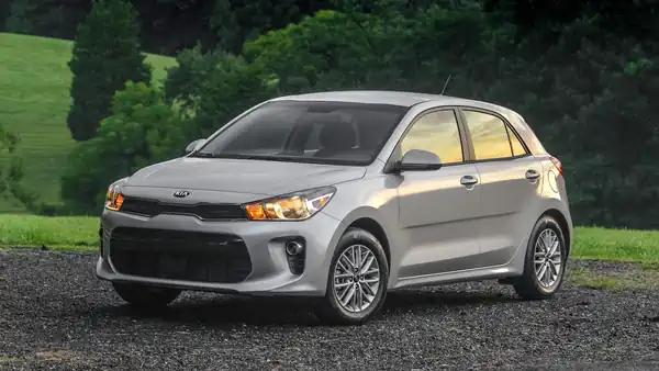 Descargar Manual de Propietario KIA Rio 2018
