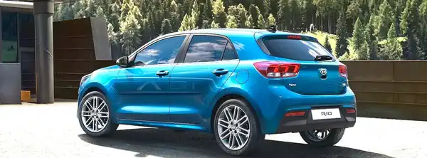 Descargar Manual de Propietario KIA Rio 2023