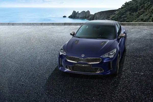 Descargar Manual de Propietario KIA Stinger 2021