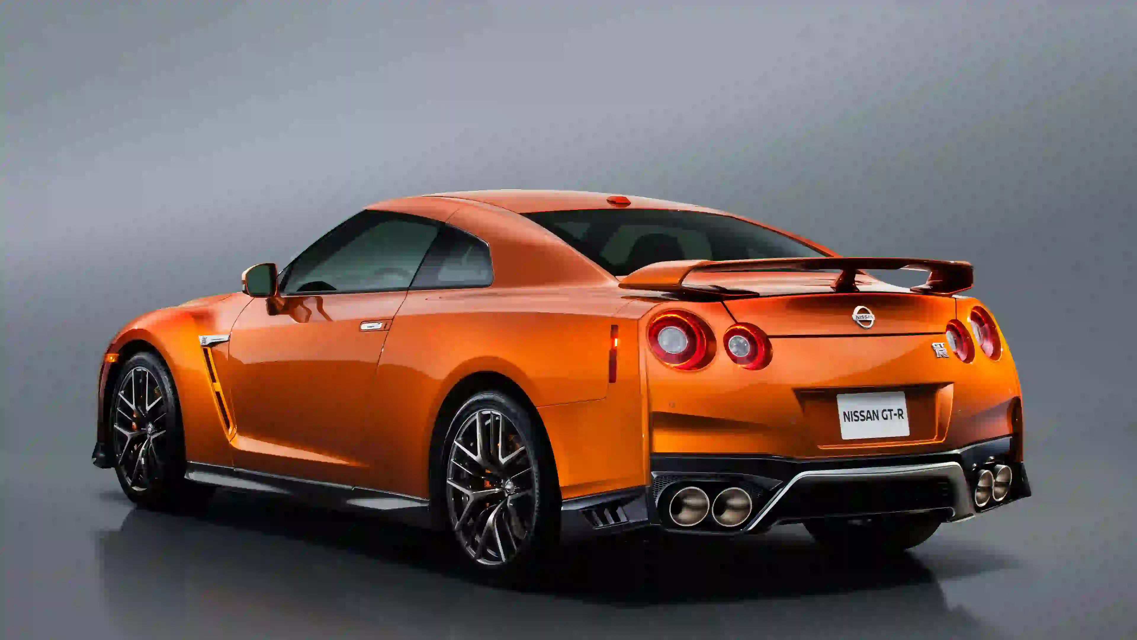 Descargar Manual de Propietario Nissan GTR 2017