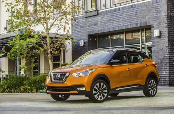 Descargar Manual de Propietario Nissan Kicks 2019 en Español PDF Gratis