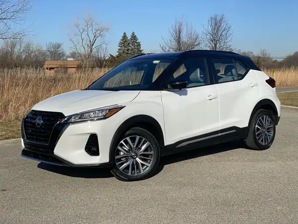 Descargar Manual de Propietario Nissan Kicks 2021 en Español PDF Gratis