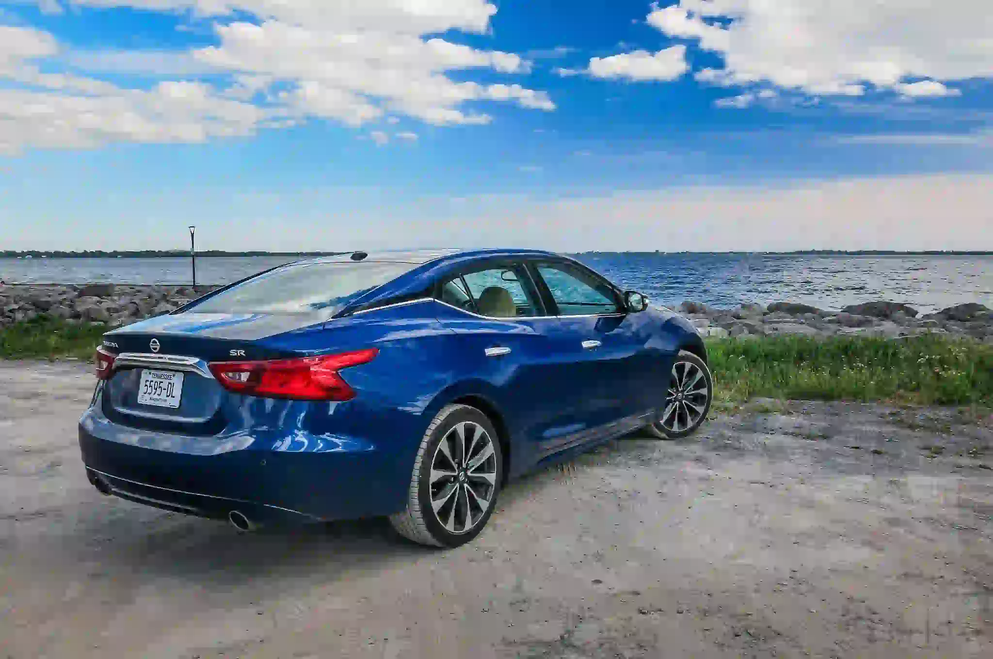Descargar Manual de Propietario Nissan Maxima 2016