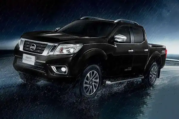 Descargar Manual de Propietario Nissan Np300 2021 en Español PDF Gratis