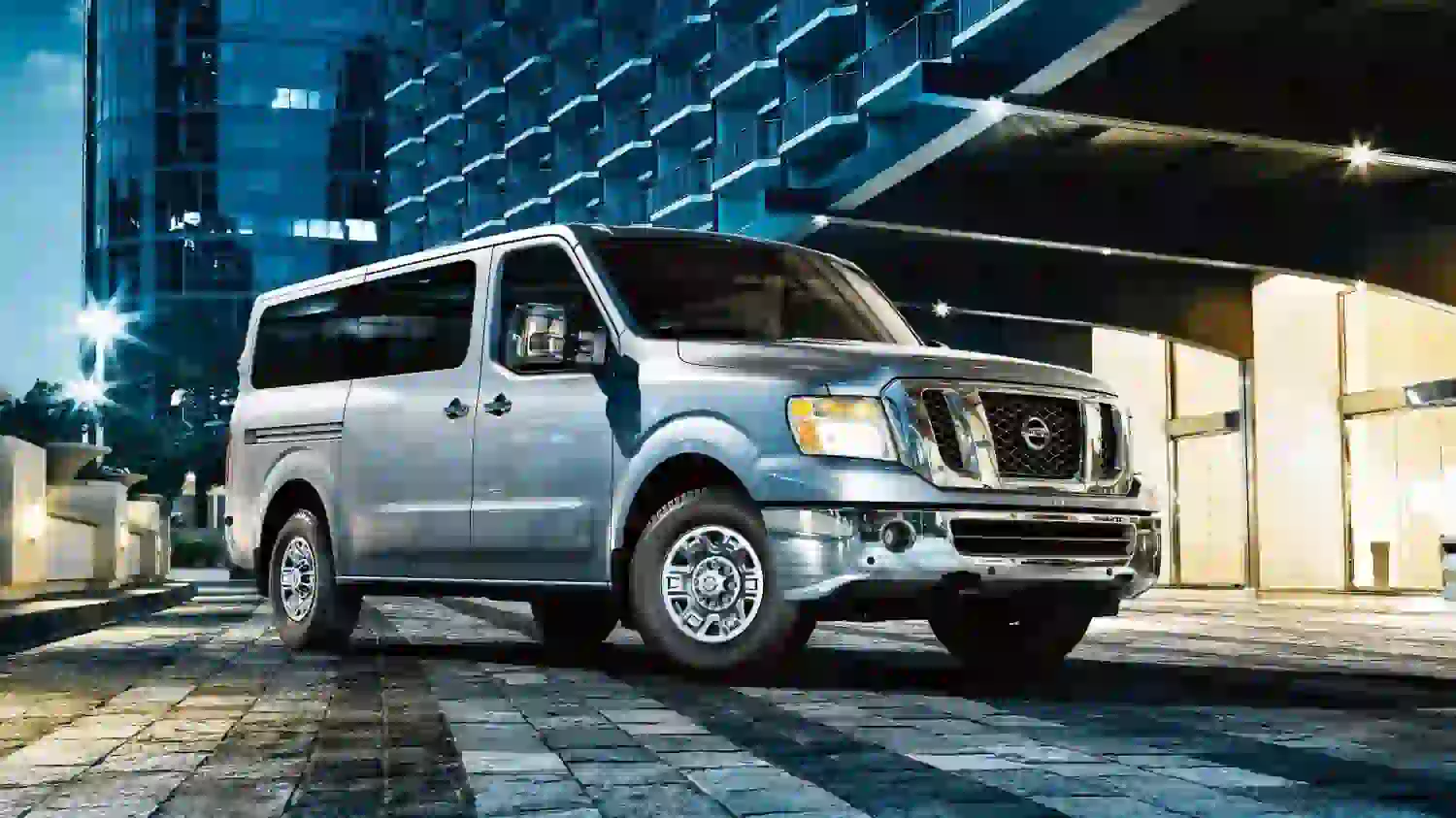 Descargar Manual de Propietario Nissan NV Passenger 2018