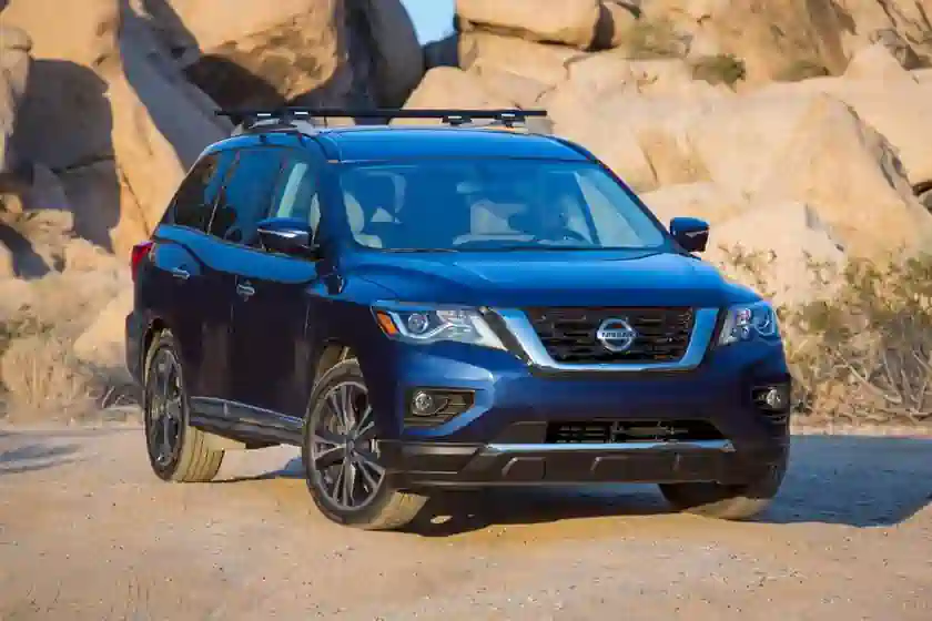 Descargar Manual de Propietario Nissan Pathfinder 2020
