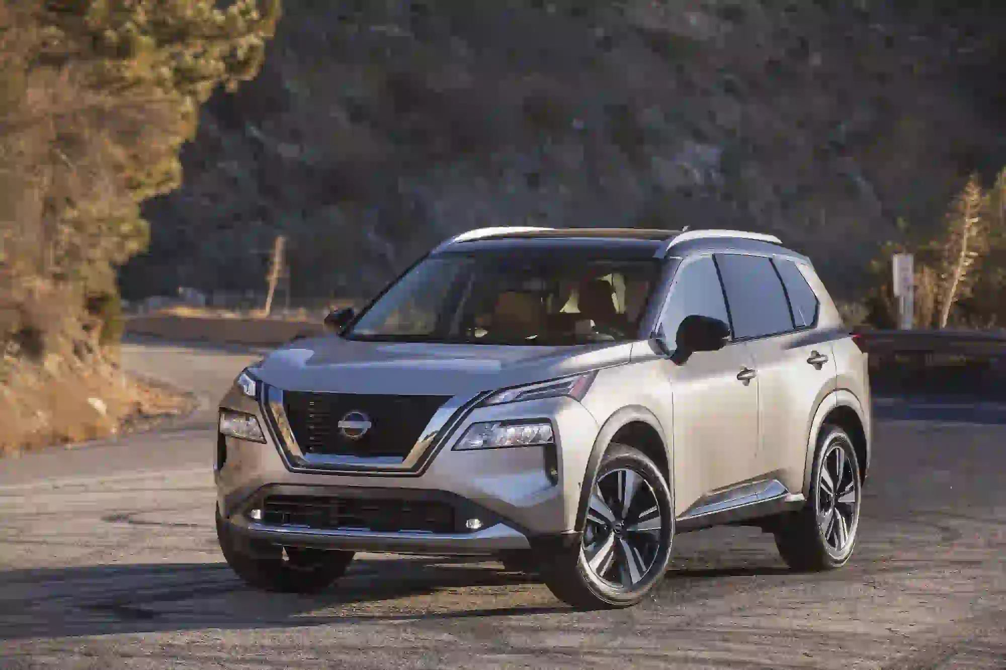 Descargar Manual de Propietario Nissan Rogue 2023