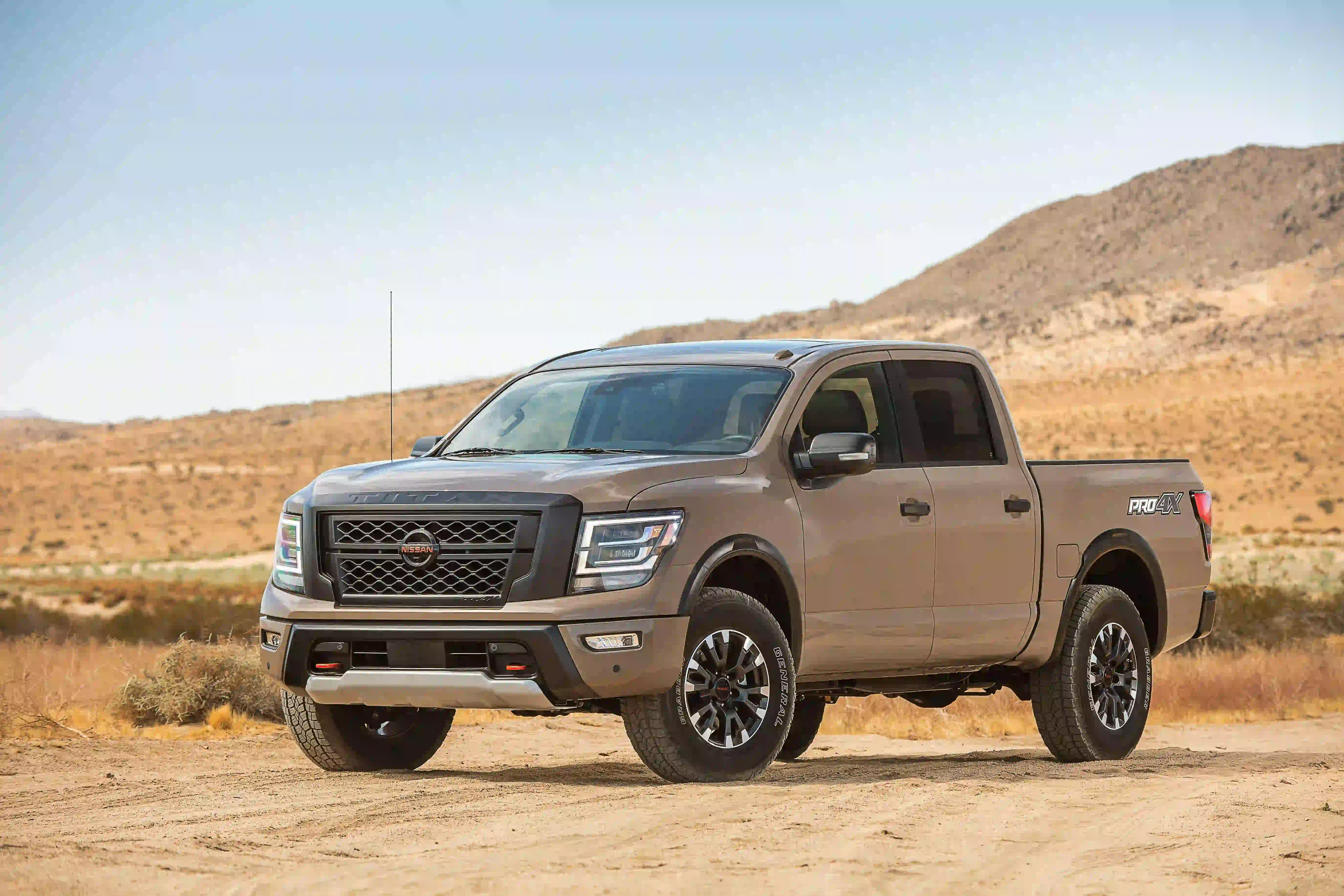 Descargar Manual de Propietario Nissan Titan 2020