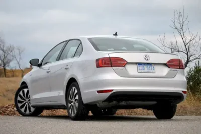 Descargar Manual de Propietario Volkswagen Jetta Hibrido 2013