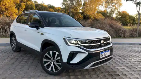 Descargar Manual de Propietario Volkswagen Taos 2023