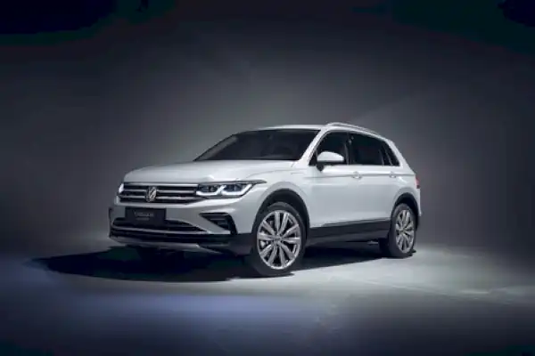 Descargar Manual de Propietario Volkswagen Tiguan 2021 en Español PDF Gratis