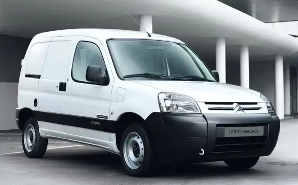 Descargar Manual de Propietario CITROEN Berlingo First 2013
