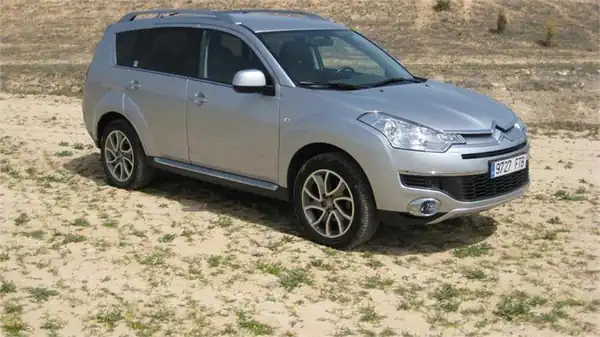 Descargar Manual de Propietario CITROEN C Crosser 2012 en Español PDF Gratis