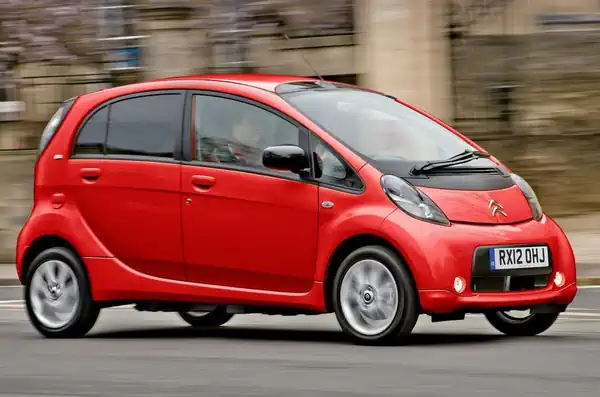 Descargar Manual de Propietario CITROEN C Zero 2010