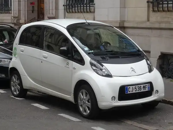 Descargar Manual de Propietario CITROEN C Zero 2012 en Español PDF Gratis