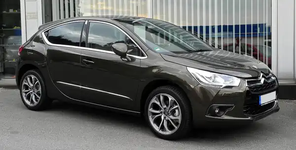Descargar Manual de Propietario CITROEN DS4 2011 en Español PDF Gratis