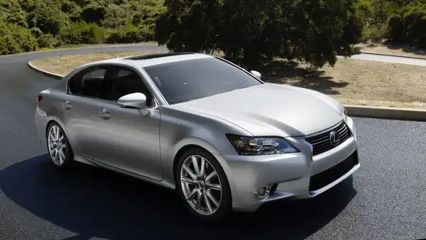 Descargar Manual de Propietario LEXUS GS 2015 en Español PDF Gratis