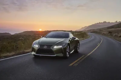 Descargar Manual de Propietario LEXUS LC 2020 en Español PDF Gratis