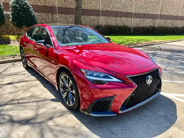 Descargar Manual de Propietario LEXUS LS 500 2022