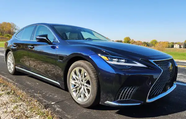 Descargar Manual de Propietario LEXUS LS 500H 2023