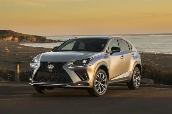 Descargar Manual de Propietario LEXUS NX 2021 en Español PDF Gratis