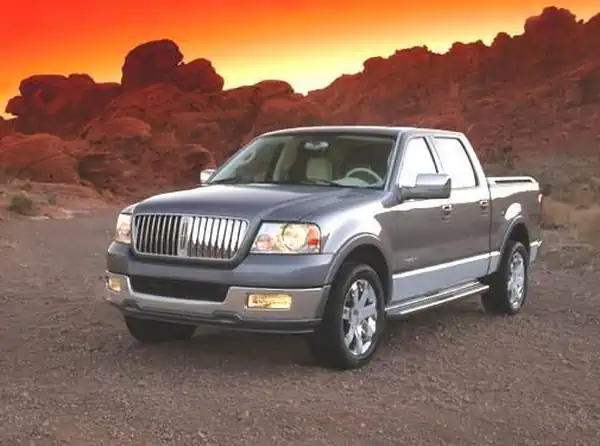 Descargar Manual de Propietario LINCOLN Mark LT 2006 en Español PDF Gratis