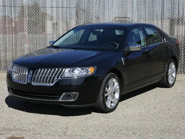 Descargar Manual de Propietario LINCOLN MKS 2010