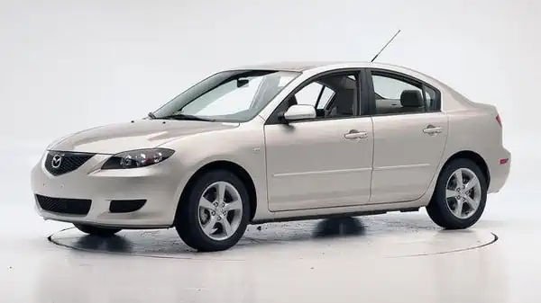 Descargar Manual de Propietario Mazda 3 2005