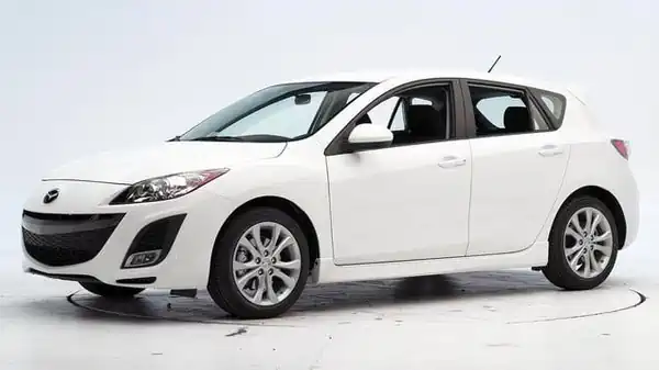 Descargar Manual de Propietario Mazda 3 Hatchback 2013
