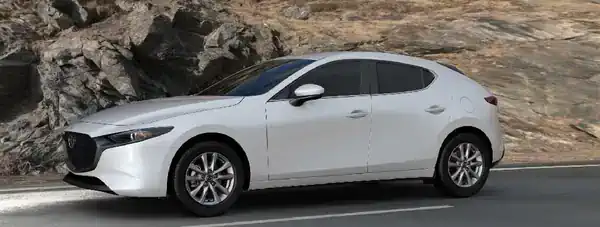 Descargar Manual de Propietario Mazda 3 Hatchback 2021 en Español PDF Gratis