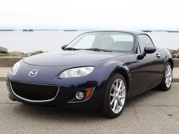 Descargar Manual de Propietario Mazda Mx 5 2010