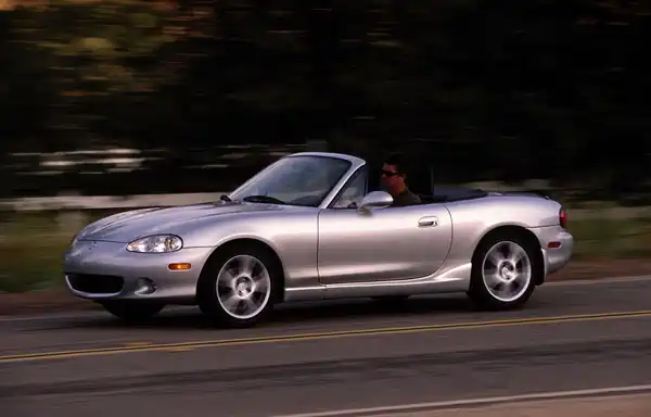 Descargar Manual de Propietario Mazda Mx 5 Miata 2004