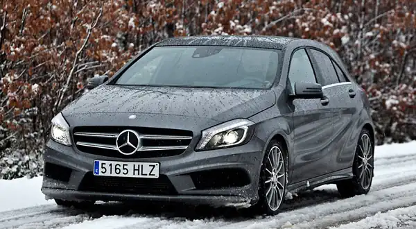Descargar Manual de Propietario Mercedes Benz Clase A 2012