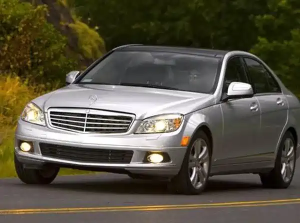 Descargar Manual de Propietario Mercedes Benz Clase C 4matic 2008