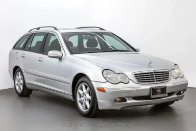 Descargar Manual de Propietario Mercedes Benz Clase C Wagon 2004