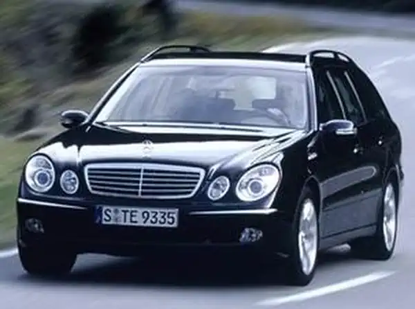 Descargar Manual de Propietario Mercedes Benz Clase E Wagon 2006