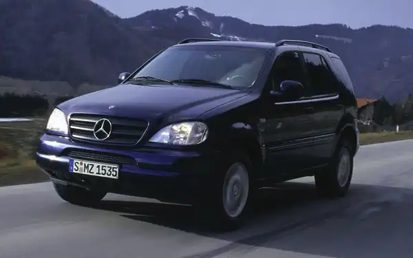 Descargar Manual de Propietario Mercedes Benz Clase M 2001