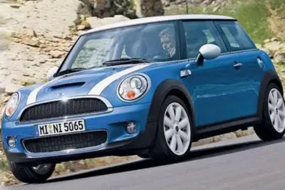 Descargar Manual de Propietario MINI Hardtop 2007