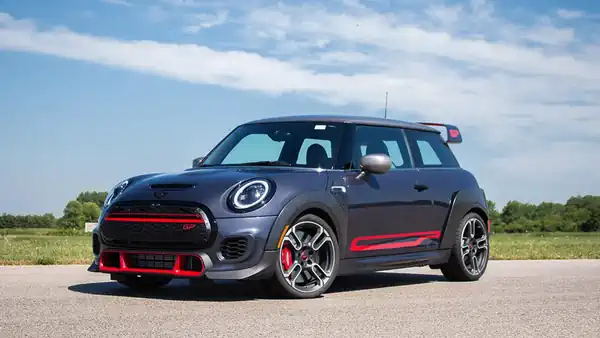 Descargar Manual de Propietario MINI John Cooper Works Gp 2021