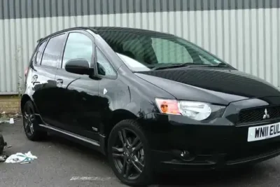 Descargar Manual de Propietario MITSUBISHI Colt 2011