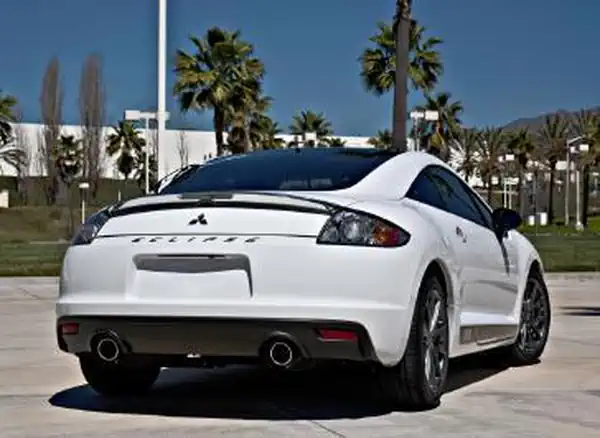 Descargar Manual de Propietario MITSUBISHI Eclipse 2012