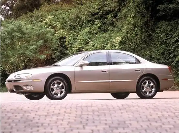 Descargar Manual de Propietario Oldsmobile Aurora 2003