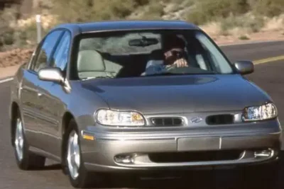 Descargar Manual de Propietario Oldsmobile Cutlass 1998