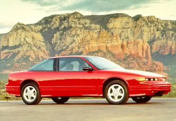 Descargar Manual de Propietario Oldsmobile Cutlass Supreme 1996