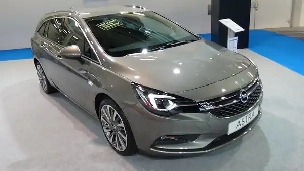 Descargar Manual de Propietario OPEL Astra 2017