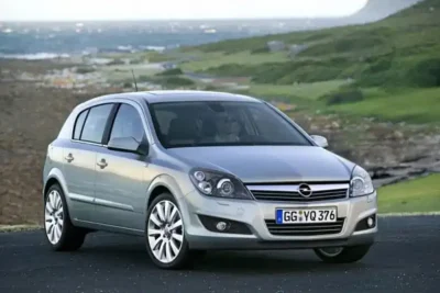 Descargar Manual de Propietario OPEL Astra H 2013 en Español PDF Gratis