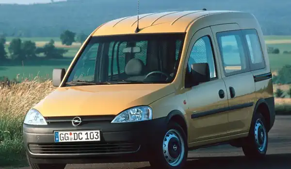 Descargar Manual de Propietario OPEL Combo 2010